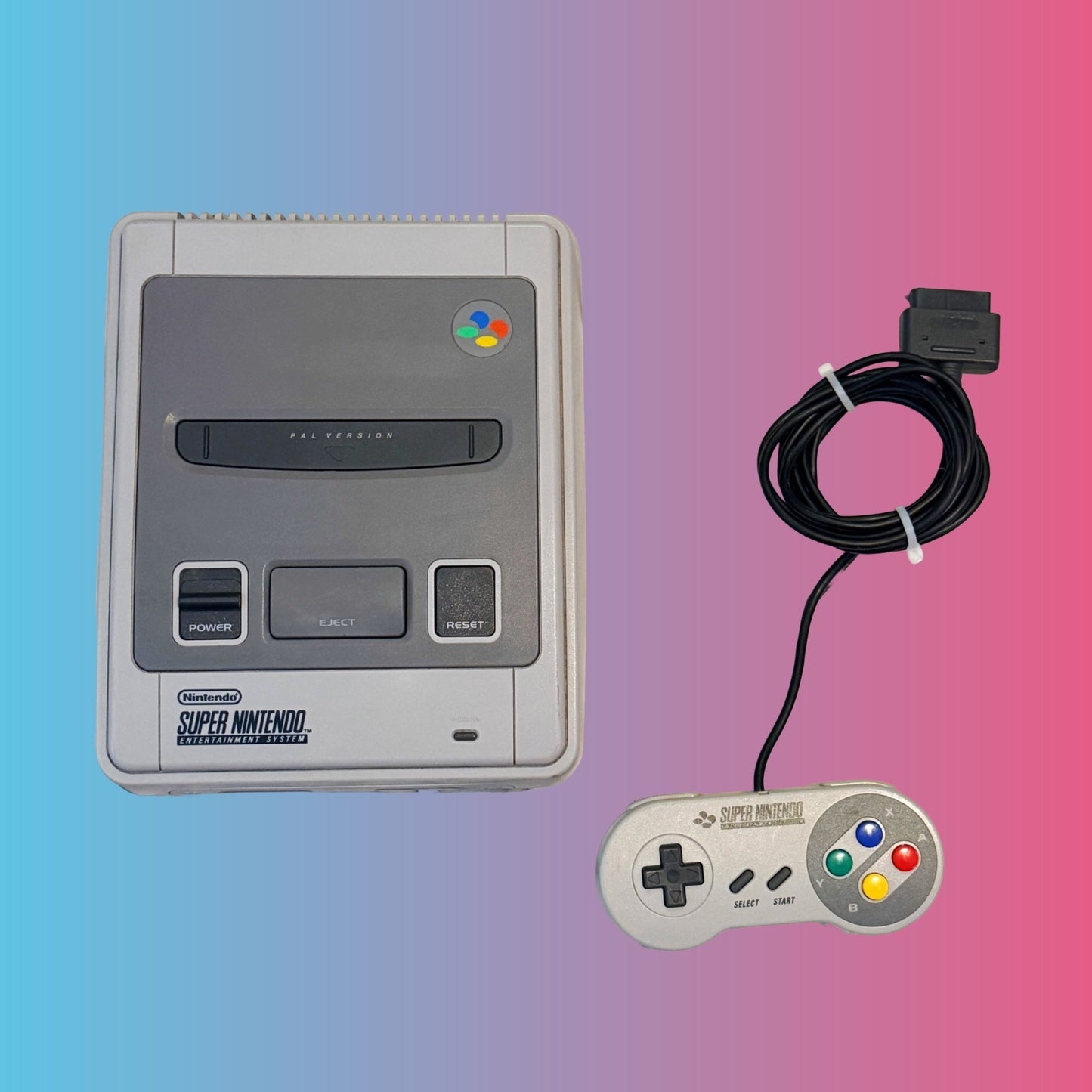 Super Nintendo + Controller - PopCultGang