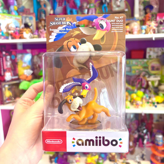 Super Smash Bros: Duck Hunt Amiibo Figure (Nintendo) - PopCultGang
