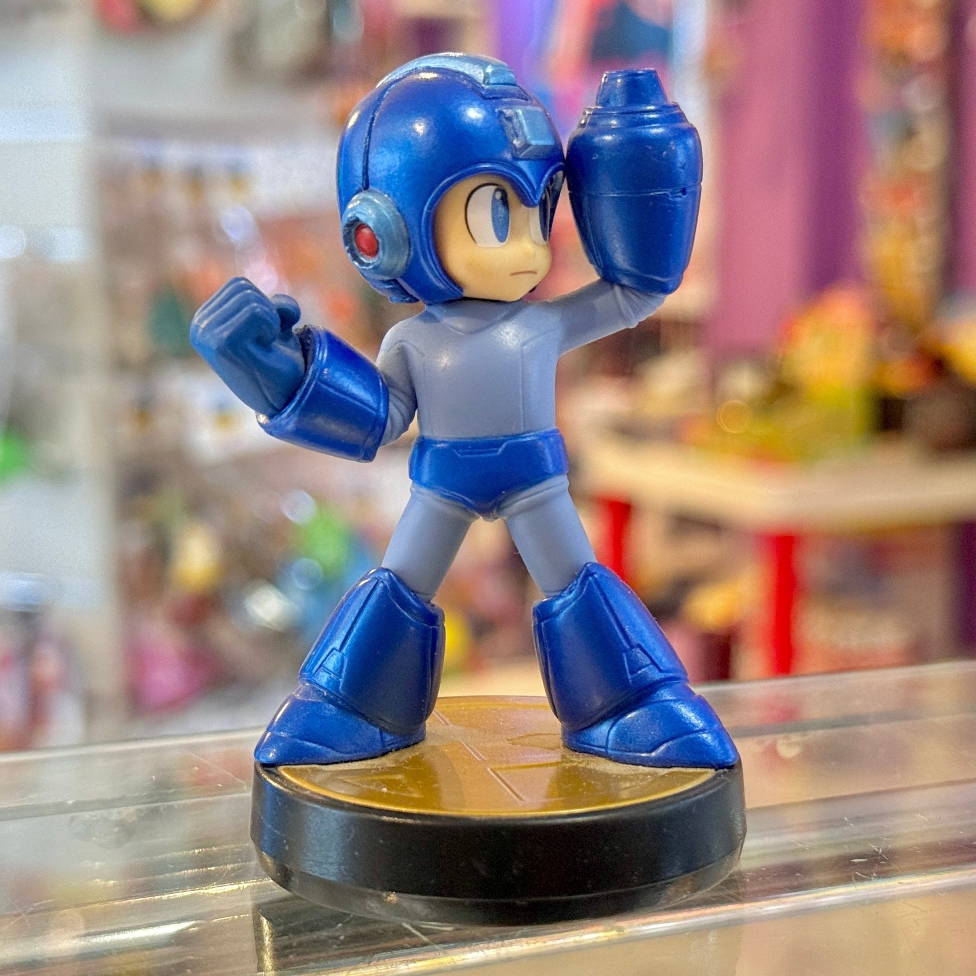 Super Smash Bros. - Mega Man Amiibo Figure (Nintendo) - PopCultGang