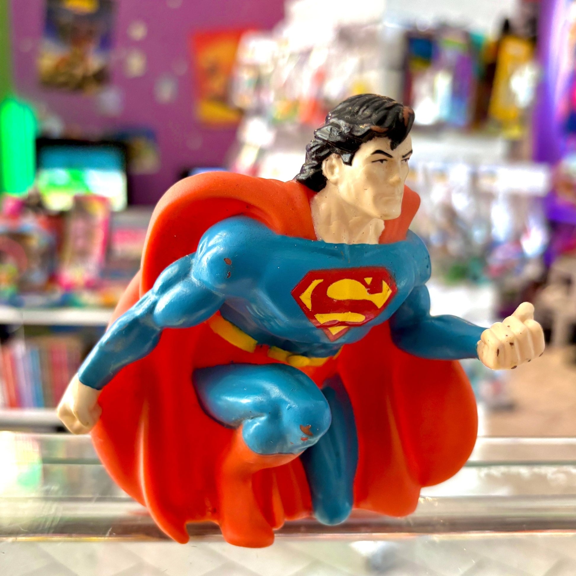 Superman PVC Figure (1994) - PopCultGang