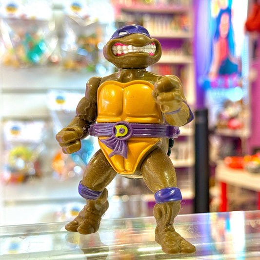 Teenage Mutant Ninja Turtles: Donatello With Storage Shell Action Figure (1991) - PopCultGang