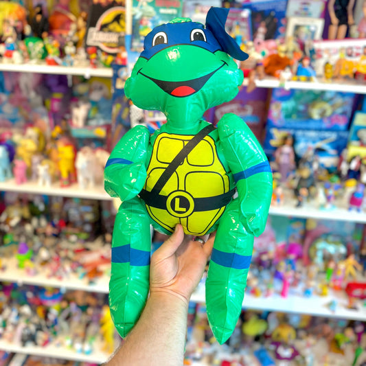 Teenage Mutant Ninja Turtles: Inflatable Leonardo (1989) - PopCultGang