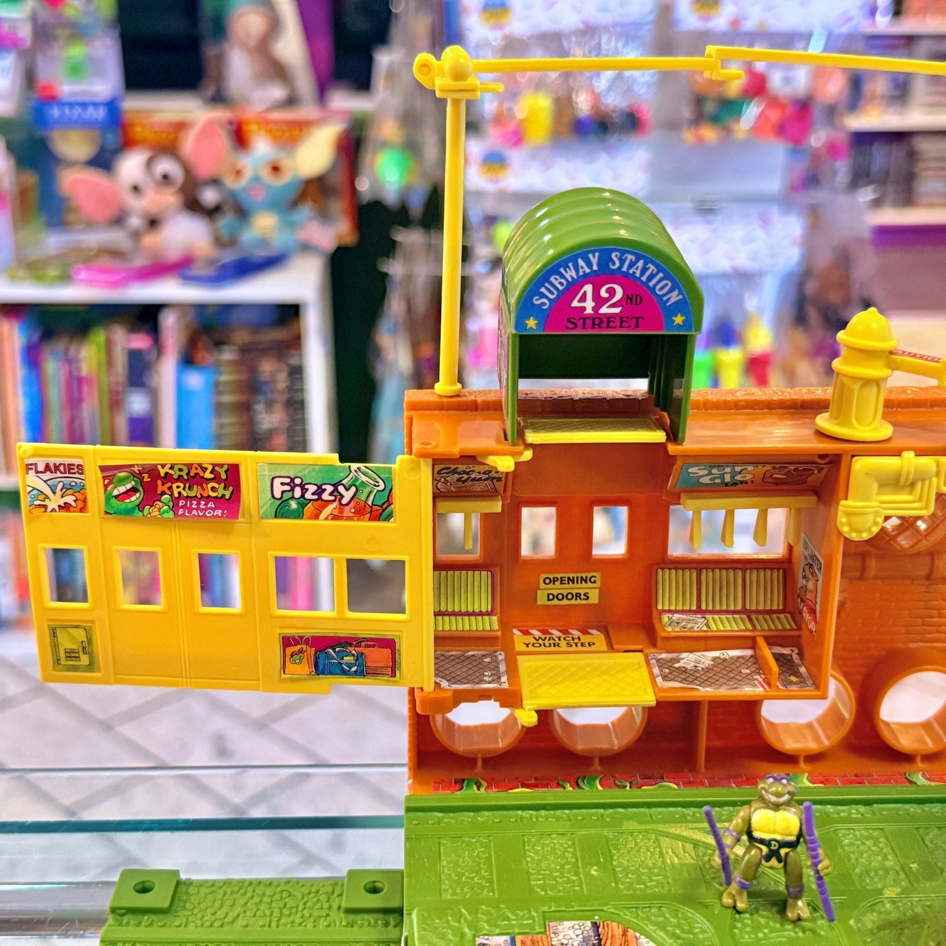 Teenage Mutant Ninja Turtles: Mini Mutants Bodacious Battlesets - Sewer Wars / Subway Metro Playset (Playmates, 1994) - PopCultGang