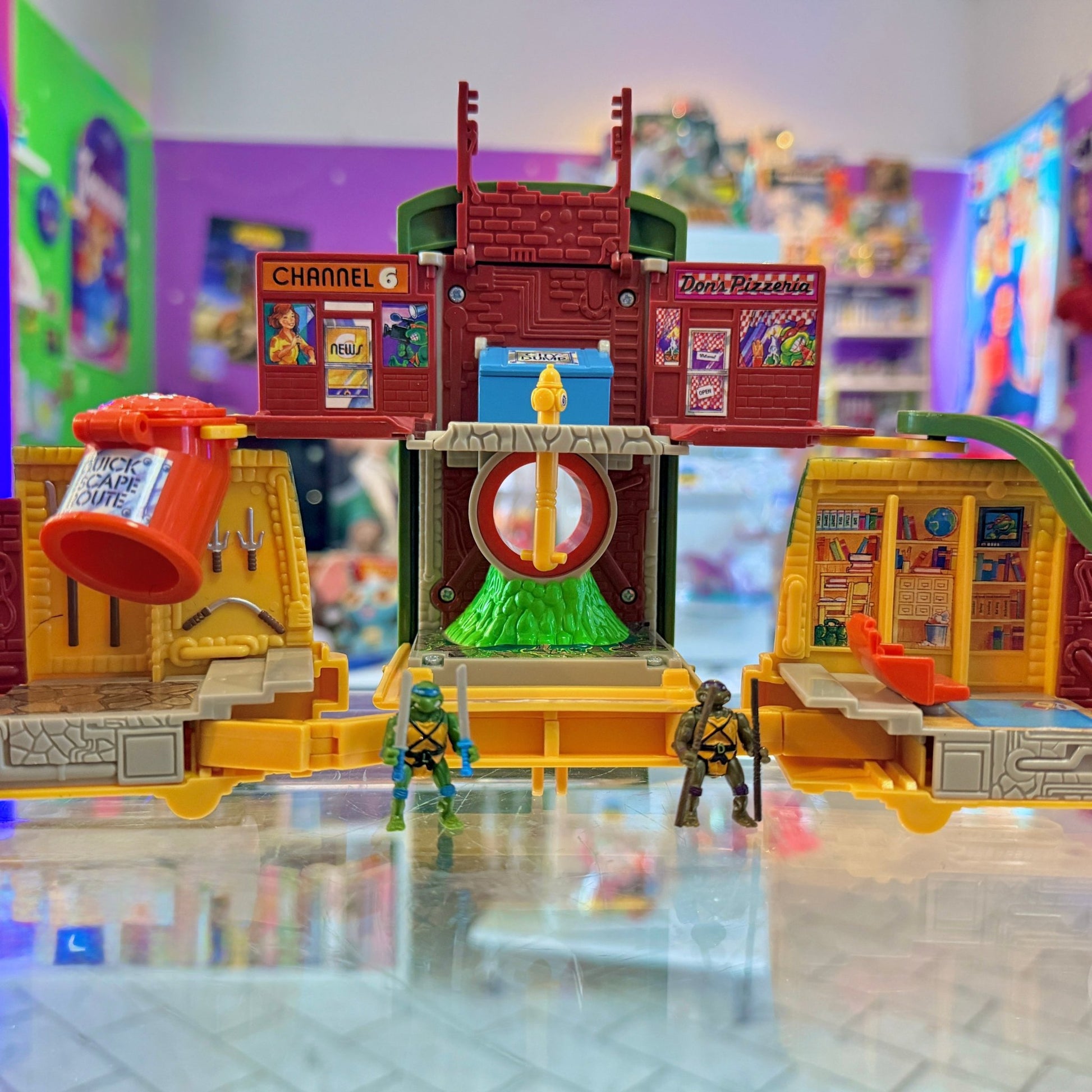 Teenage Mutant Ninja Turtles: Mini Mutants - Party Wagon Playset (Playmates, 1995) - PopCultGang