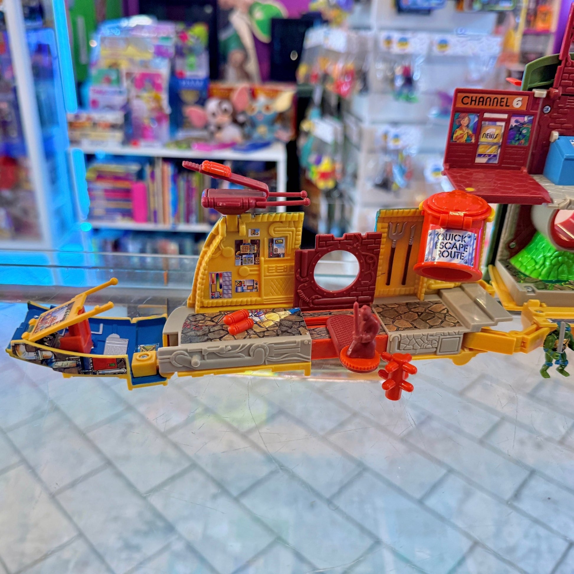 Teenage Mutant Ninja Turtles: Mini Mutants - Party Wagon Playset (Playmates, 1995) - PopCultGang