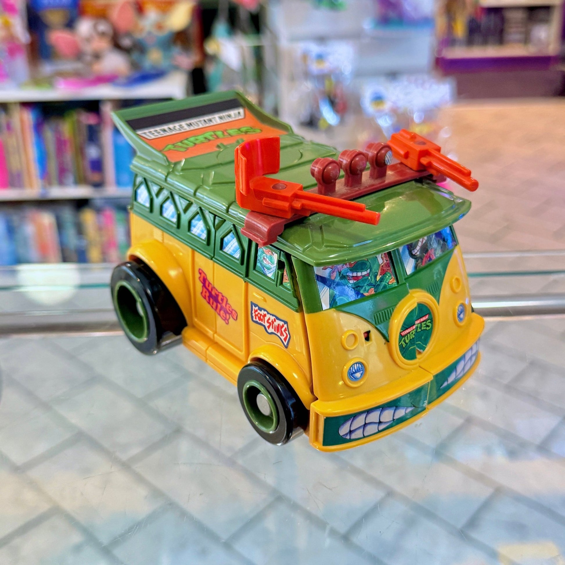 Teenage Mutant Ninja Turtles: Mini Mutants - Party Wagon Playset (Playmates, 1995) - PopCultGang