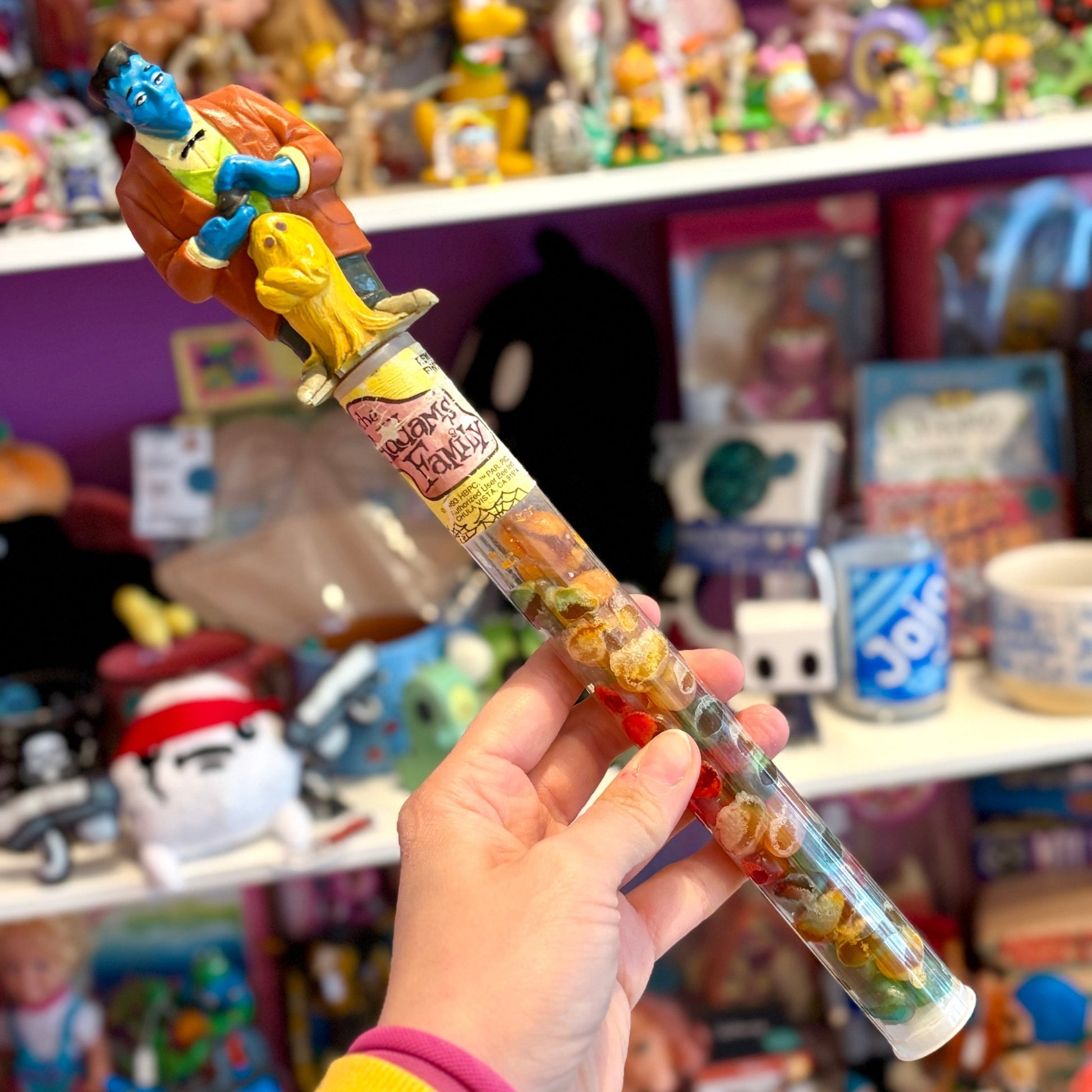 The Addams Family: Lurch Cousin Itt Candy Topper + Candy (HBPC, 1993) - PopCultGang