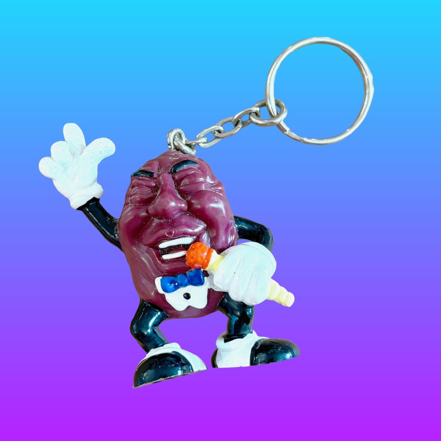 The California Raisins: Singing Raisin Figural Keychain (80s) - PopCultGang