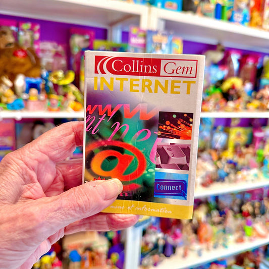 The Internet: 2001 Edition Pocket Book (Collins Gem) - PopCultGang