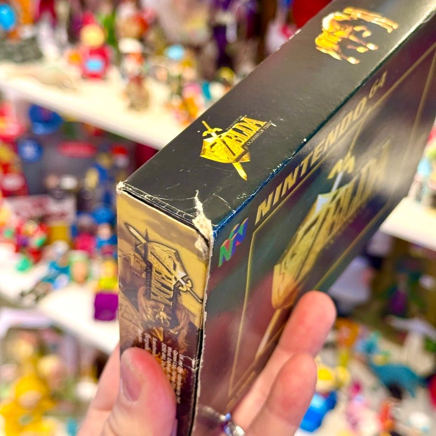 The Legend of Zelda: Ocarina of Time (N64, CIB) - PopCultGang