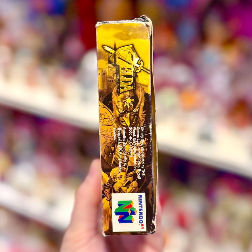 The Legend of Zelda: Ocarina of Time (N64, CIB) - PopCultGang