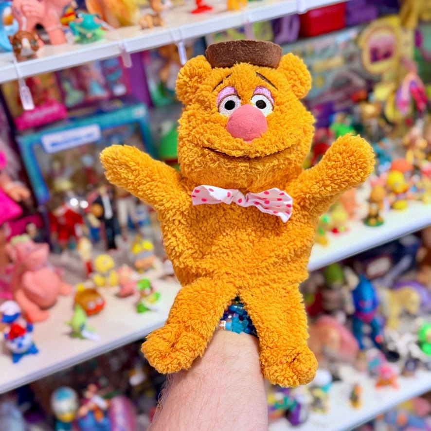 The Muppets: Fozzie Bear Hand Puppet (Albert Hejn, 2012) - PopCultGang