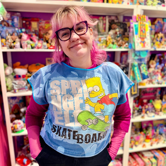 The Simpsons: Bart Simpson Skateboard - Upcycled Blue Top Shirt (FARVEFYLDT x POPCULTGANG) - PopCultGang