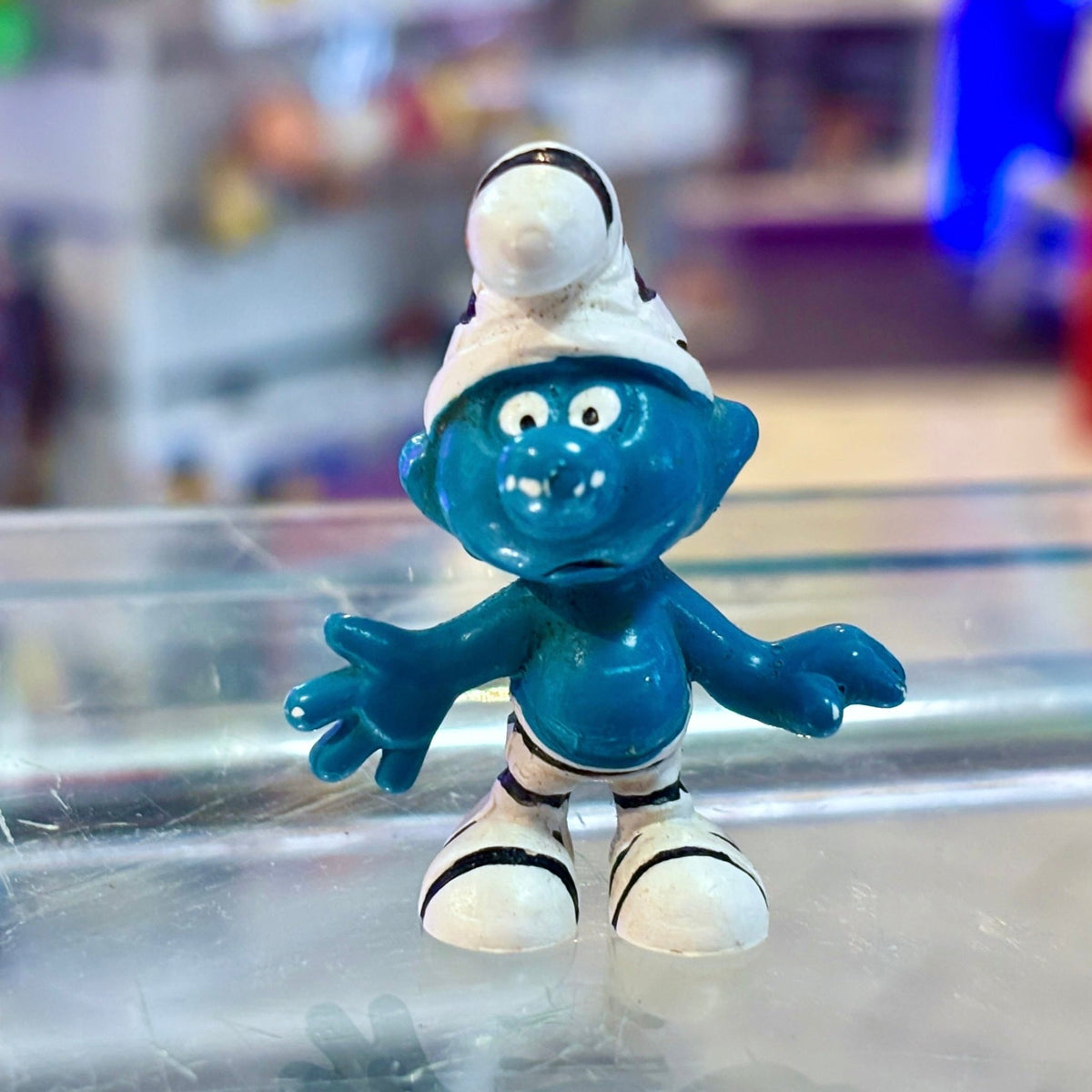 The Smurfs: Prisoner Smurf PVC Figure #20010 (Peyo, 1965) - PopCultGang