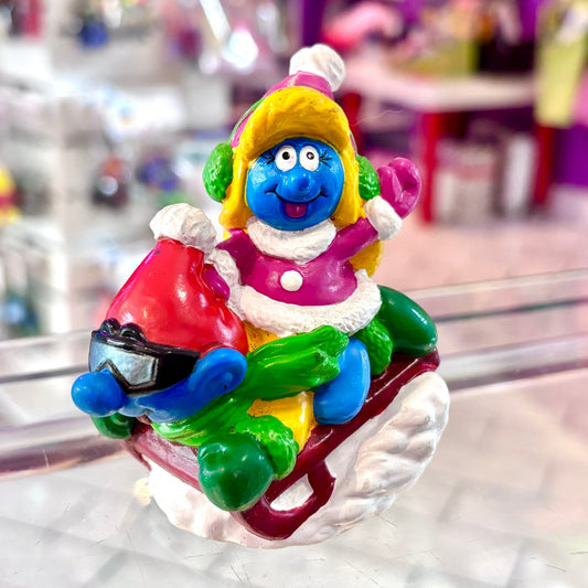 The Smurfs: Smurf and Smurfette On Bobsled PVC Figure (90s) - PopCultGang