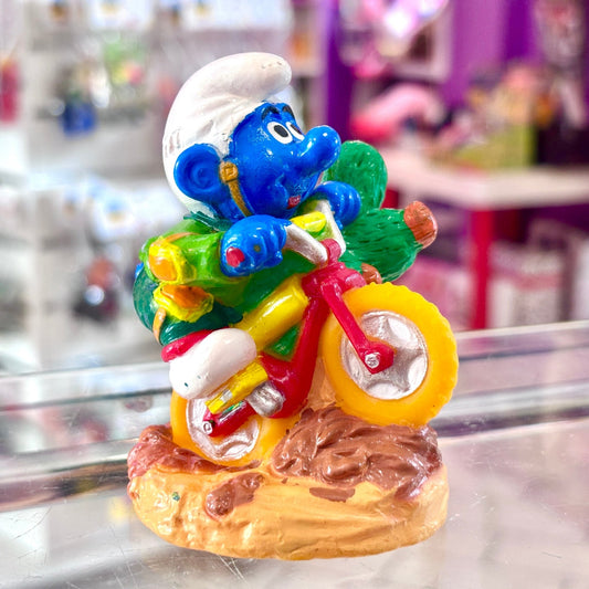 The Smurfs: Smurf on BMX PVC Figure (90s) - PopCultGang