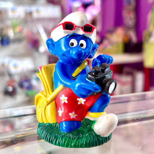 The Smurfs: Turist Smurf PVC Figure (90s) - PopCultGang