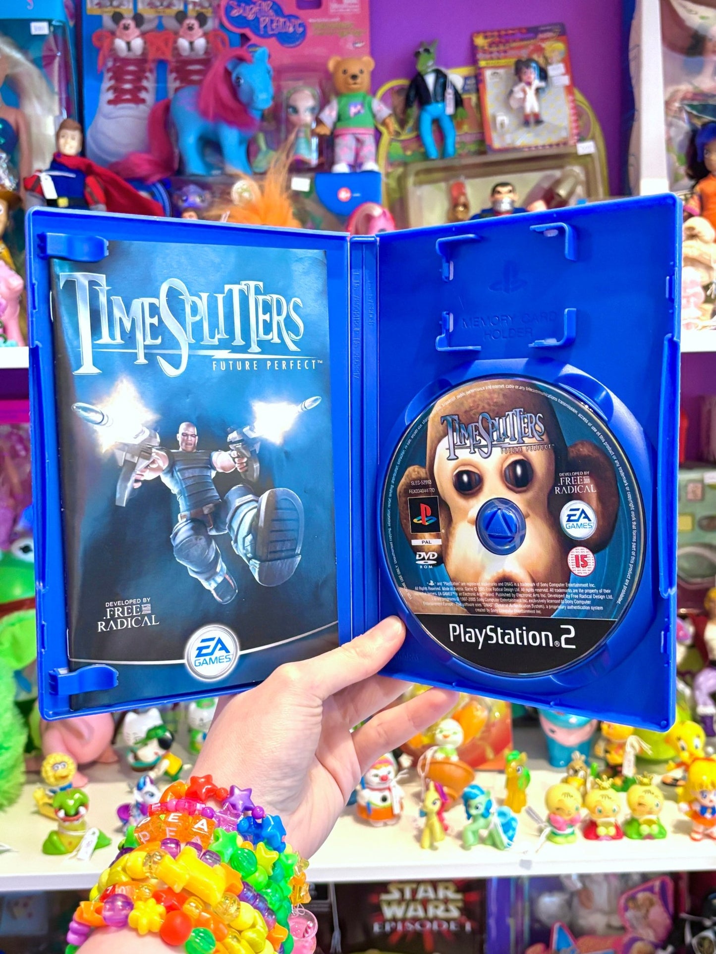 TimeSplitters: Future Perfect (PS2) - PopCultGang