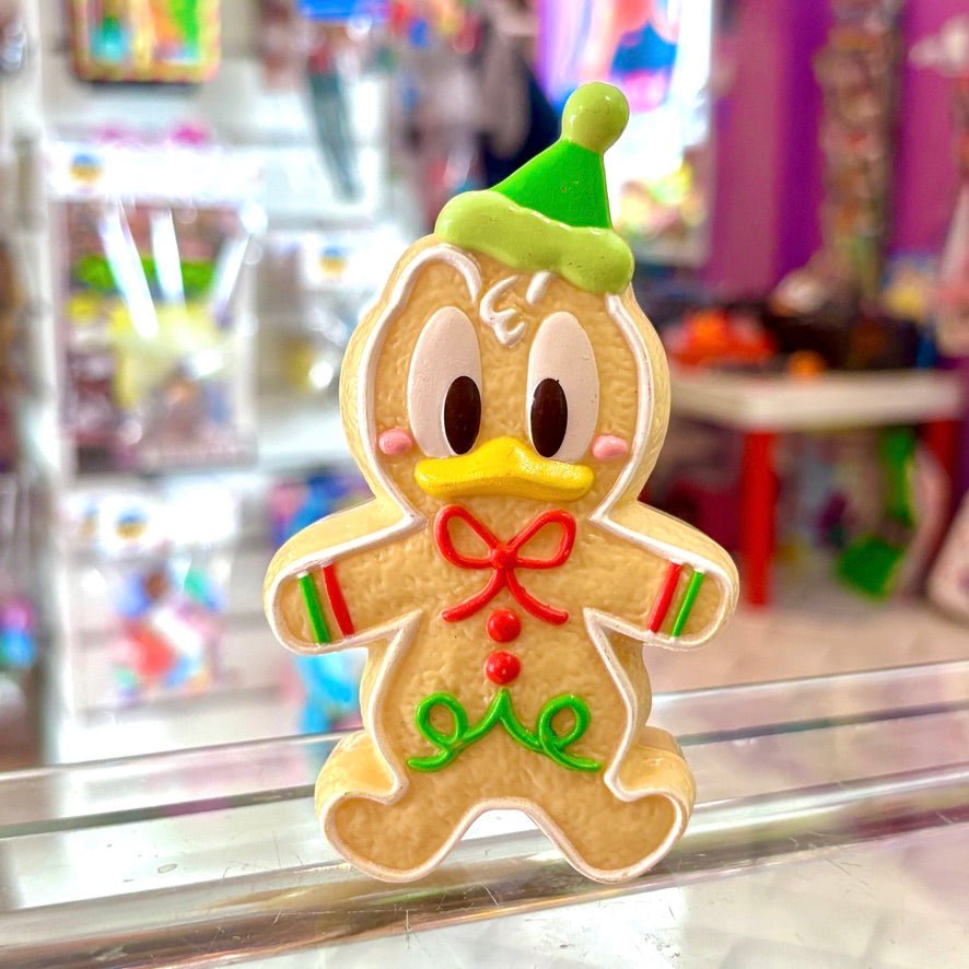 Tokyo Disneyland Christmas Plastic Ornament: Gingerbread Mickey & Minnie Mouse, Donald & Daisy Duck (2009) - PopCultGang
