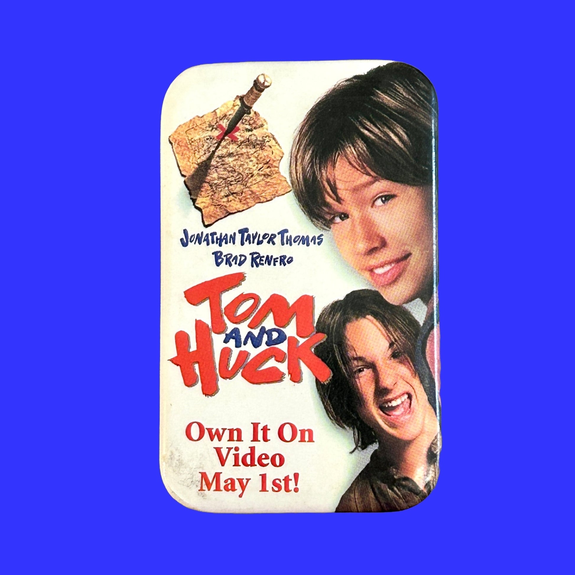 Tom & Huck Movie Promotional Button Pin Badge (1995) - PopCultGang