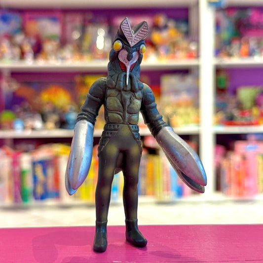 Ultraman: Alien Baltan Kaiju Monster - Vinyl Sofubi Figure (Bandai, 2000s) - PopCultGang