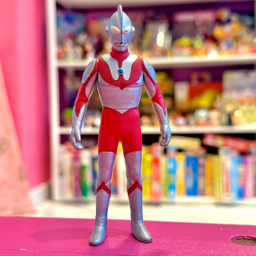 Ultraman C Type Vinyl Sofubi Figure (Bandai, 2000s) - PopCultGang