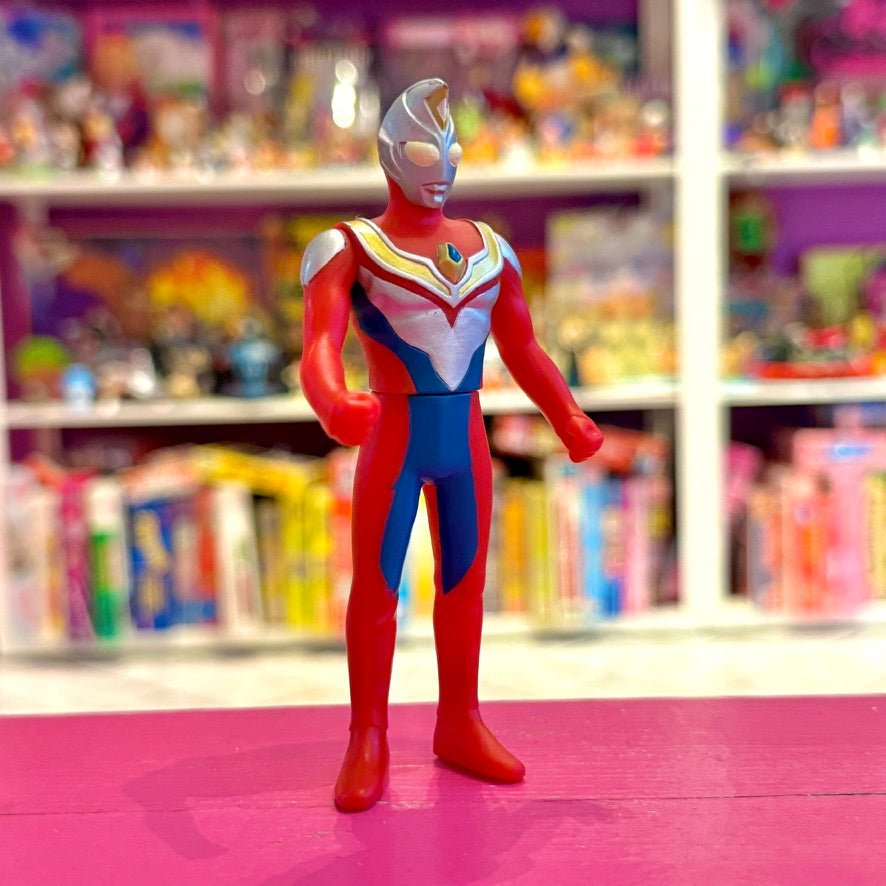 Ultraman Dyna Vinyl Sofubi Figure (Bandai, 2000s) - PopCultGang