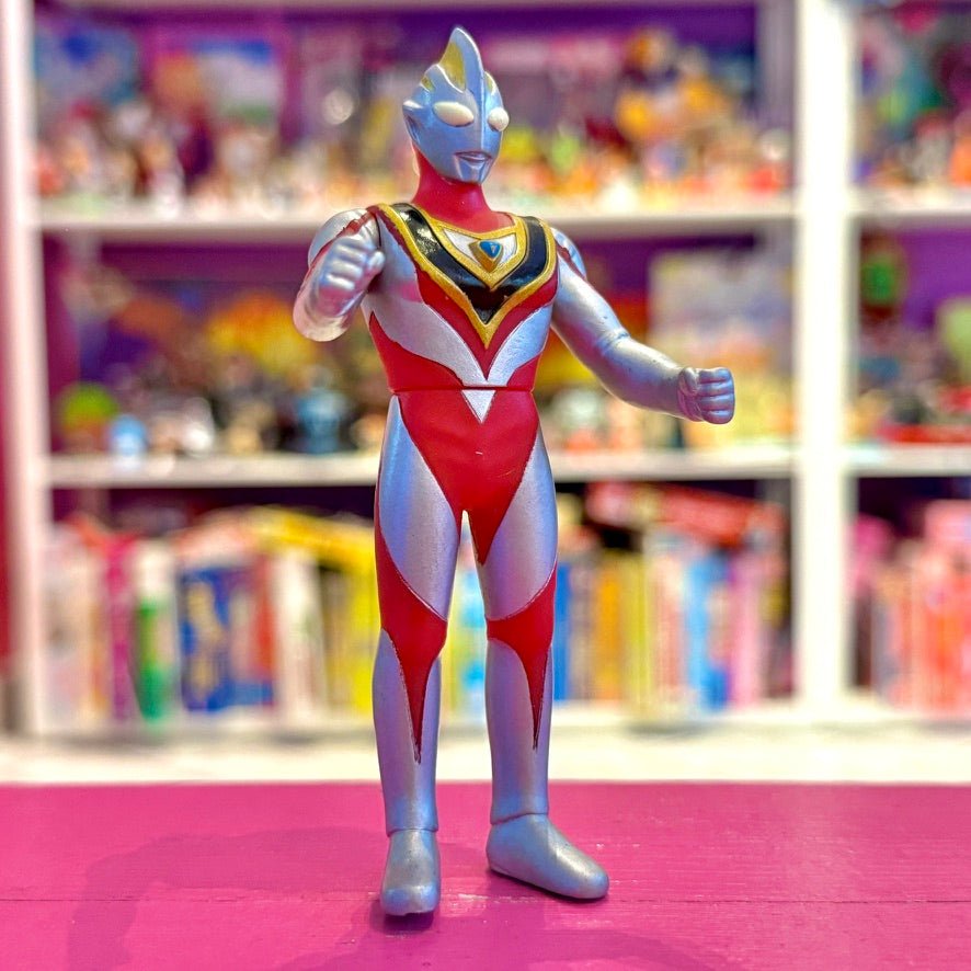 Ultraman Gaia Vinyl Sofubi Figure (Bandai, 2000s) - PopCultGang