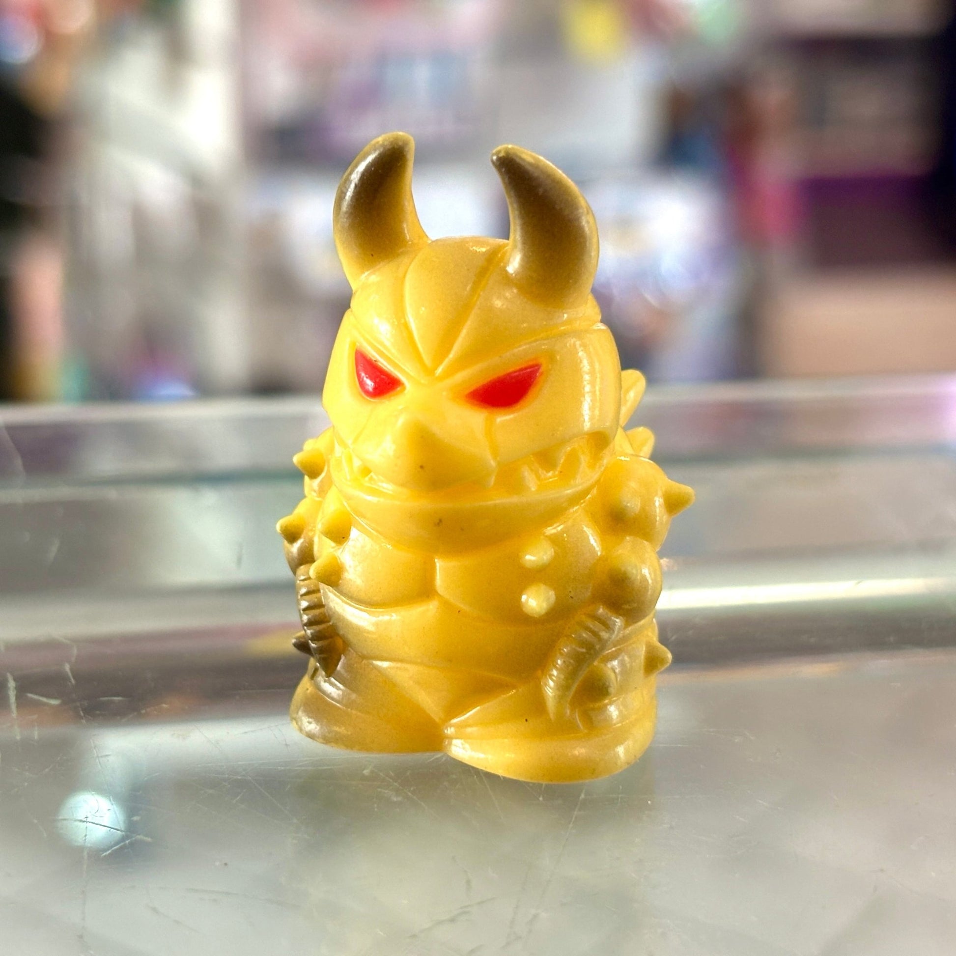 Ultraman: Gudon Kaiju Finger Puppet Vinyl Figure (Bandai, 90s) - PopCultGang