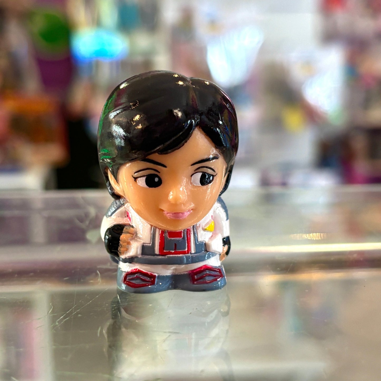 Ultraman: Guts Officer Rena Yanase Finger Puppet Vinyl Figure (Bandai, 90s) - PopCultGang