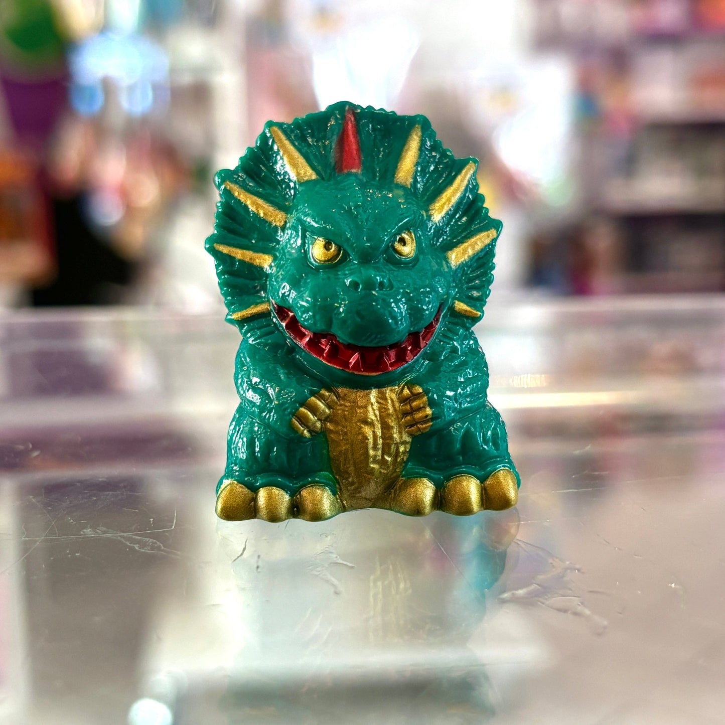 Ultraman: Jirahs Kaiju Finger Puppet Vinyl Figure (Bandai, 90s) - PopCultGang