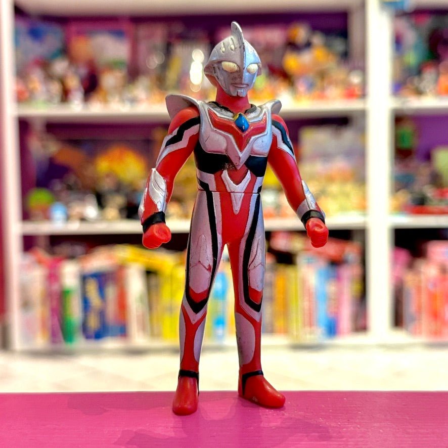 Ultraman Nexus Vinyl Sofubi Figure (Bandai, 2000s) - PopCultGang
