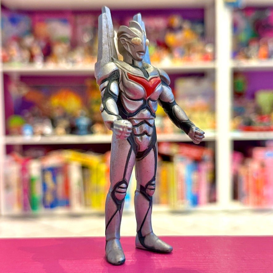 Ultraman Noa Vinyl Sofubi Figure (Bandai, 2000s) - PopCultGang