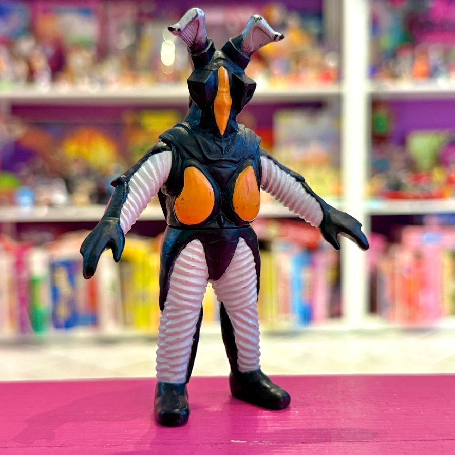 Ultraman: Zetton Kaiju Monster - Vinyl Sofubi Figure (Bandai, 2000s) - PopCultGang