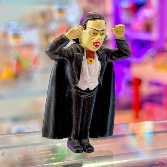 Universal Monsters: Dracula PVC Figure 7cm (XoneX Movie Archives, 2005) - PopCultGang