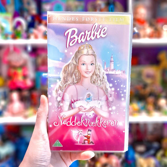 VHS: Barbie i Nøddeknækkeren (2000s) - PopCultGang