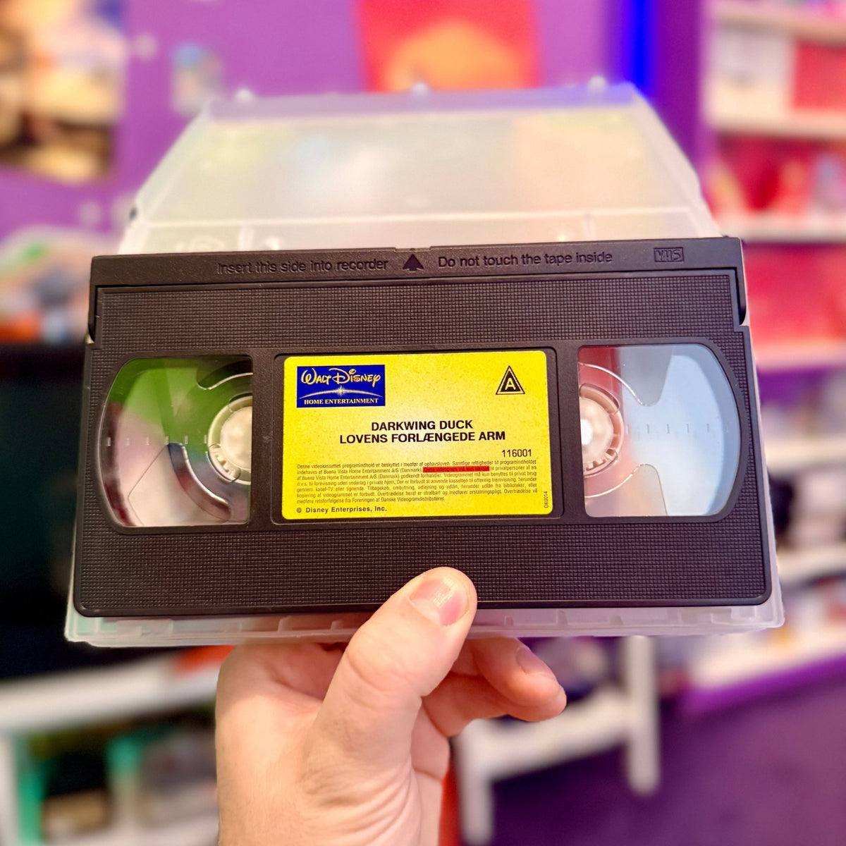 VHS: Darkwing Duck - Lovens Forlængede Arm (Disney, danish dub, 90s) - PopCultGang
