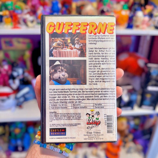 VHS: Gufferne - "Smuthuller" & "Beatrix Bli'r Ond I Sulet" (danish subtitles, 90s) - PopCultGang