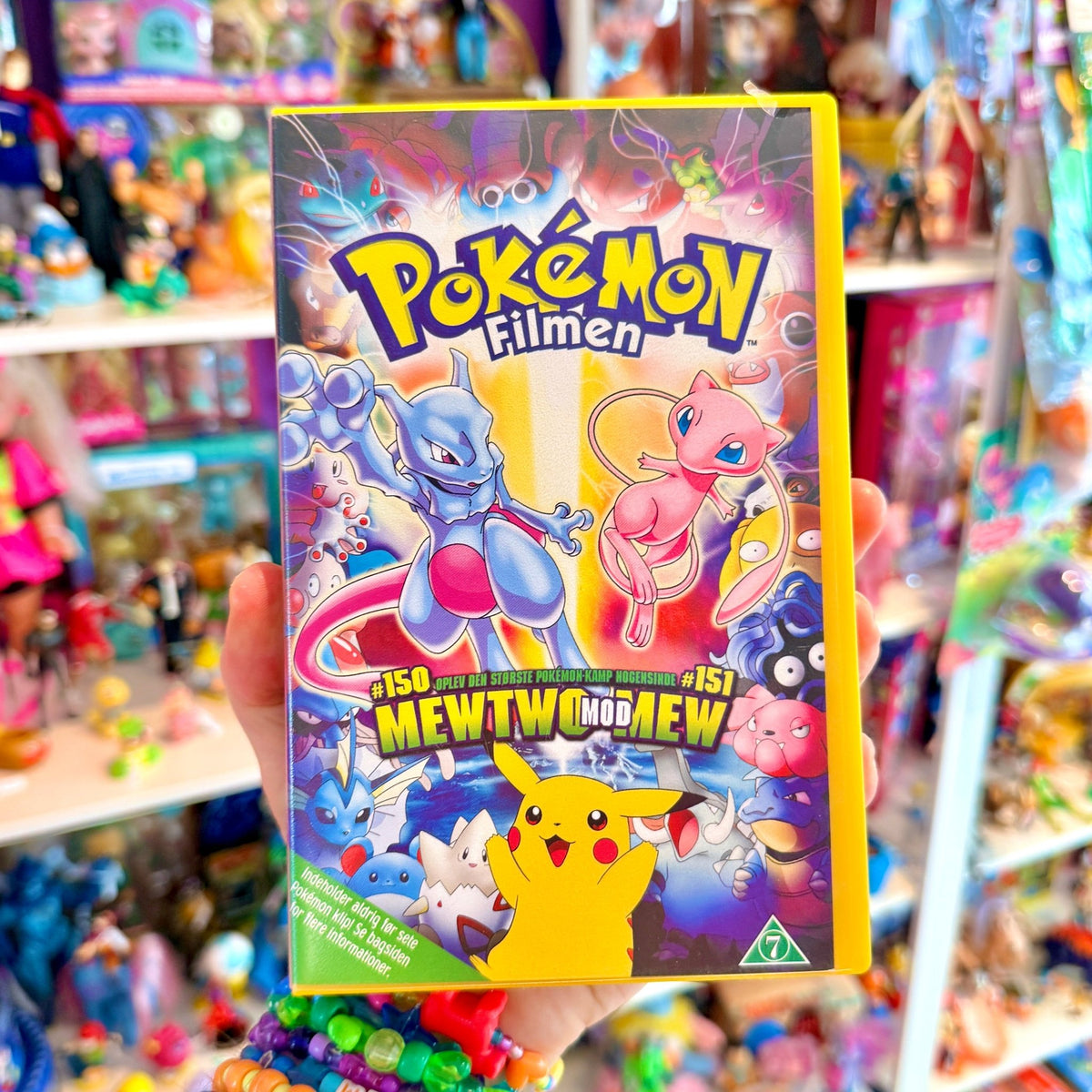 VHS: Pokemon Filmen - Mewtwo Mod Mew (danish version with rare poster, 90s) - PopCultGang