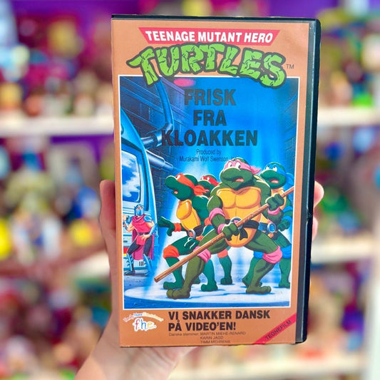 VHS: Teenage Mutant Ninja Turtles: Nr. 8 - "Frisk Fra Kloaken" (danish version, 80s) - PopCultGang