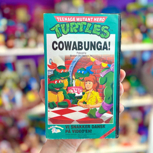 VHS: Teenage Mutant Ninja Turtles: Nr. 9 - "Cowabunga" (danish version, 80s) - PopCultGang