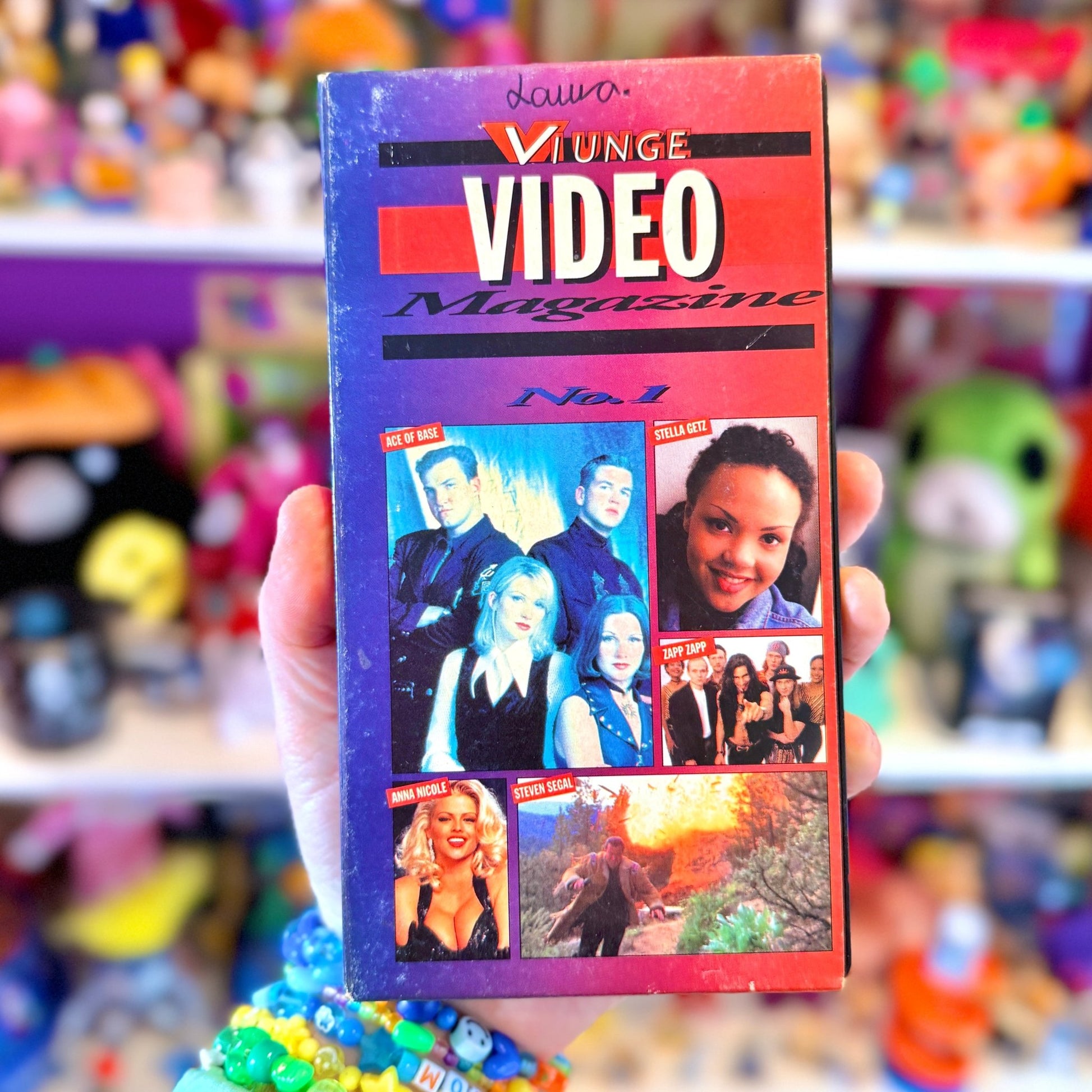 VHS: Vi Unge Magazine No. 1 (danish youth magazine, 90s) - PopCultGang