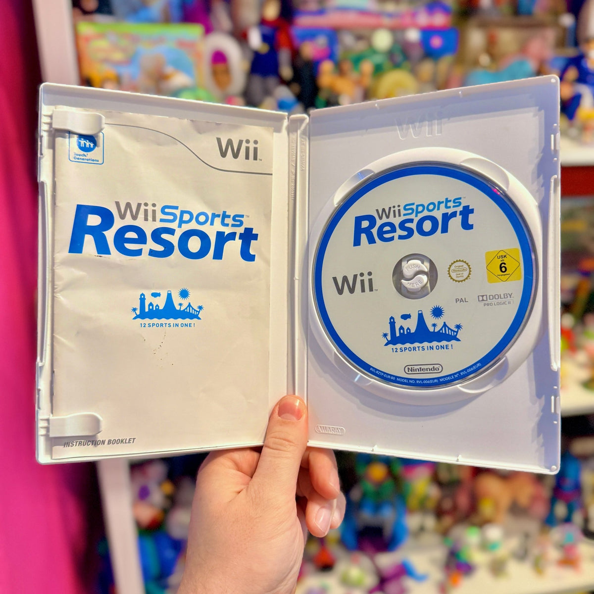 Wii Sports Resort (Wii) - PopCultGang