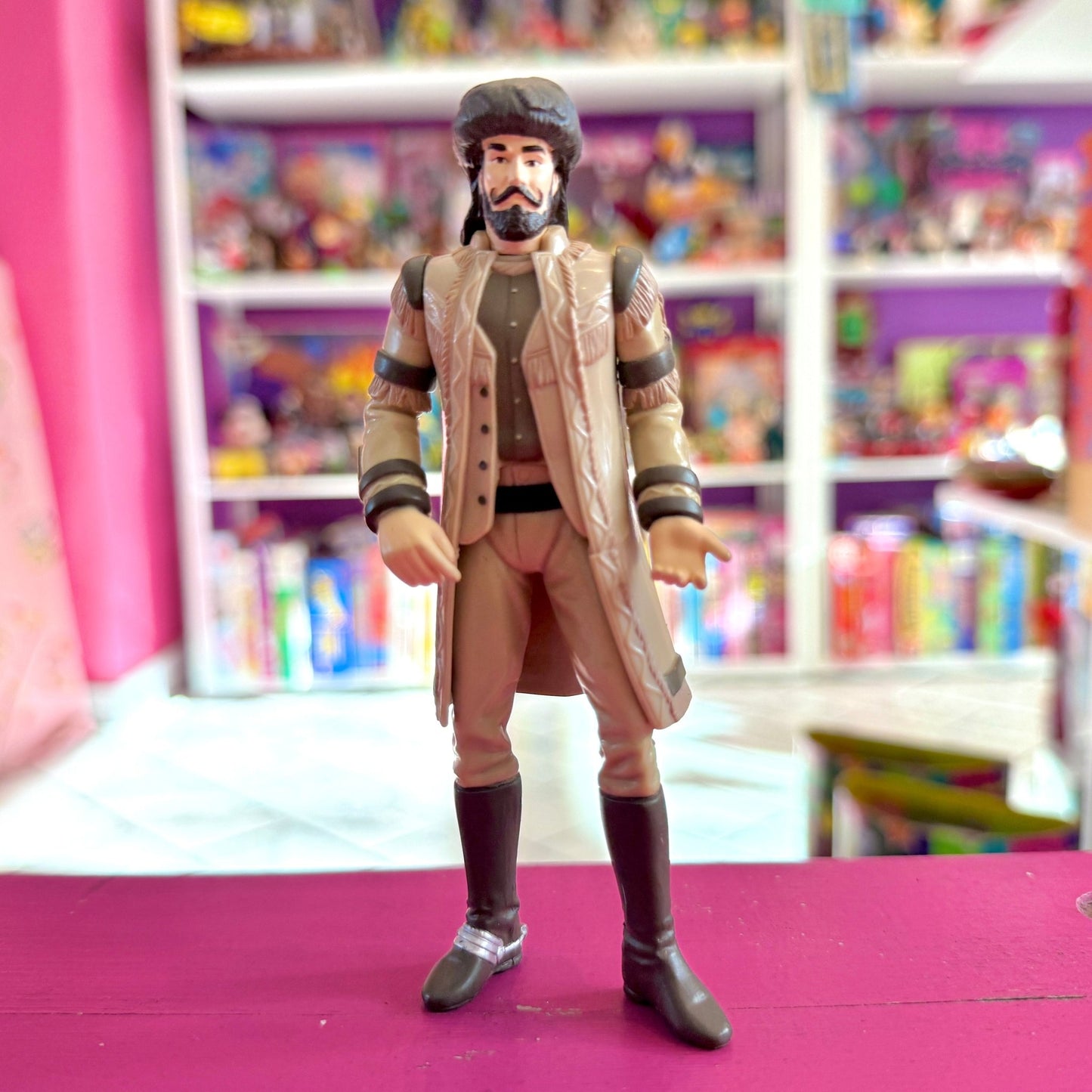 Wild Wild West: Artemus Gordon Hidden Shell Action Figure (1999) - PopCultGang