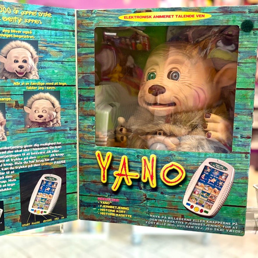 Yano The Storyteller Animatronic Plush (2001) - PopCultGang